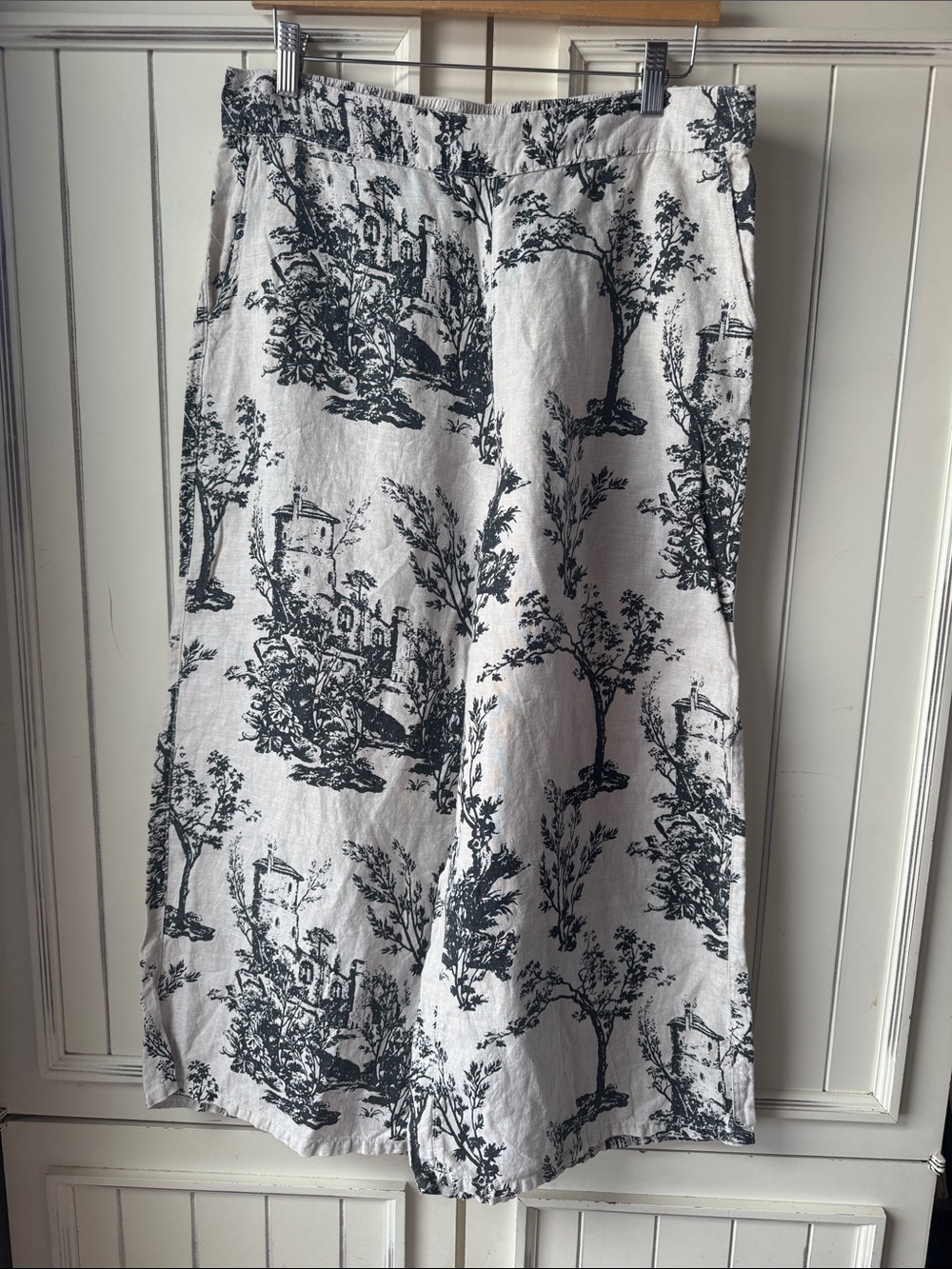Joie Wide-Leg Printed Linen Pants in Black & White Toile